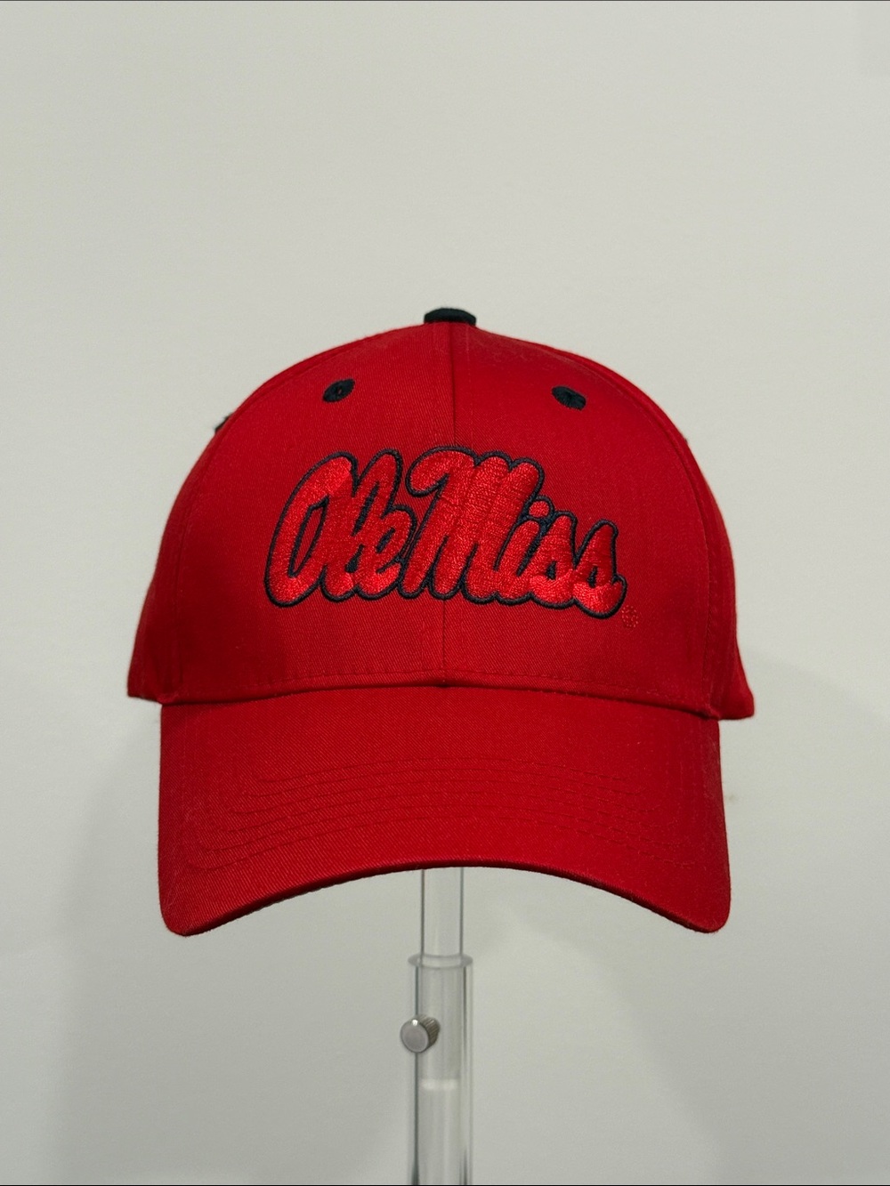Captivating Headgear Ole Miss Rebels Adjustable Strapback Red/Navy Baseball Cap